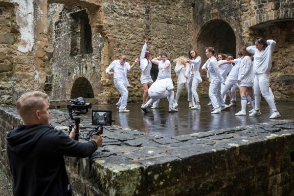 papa roach, none of the above, video clip, beaufort castle, music production,