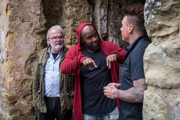 papa roach, none of the above, video clip, beaufort castle, music production,