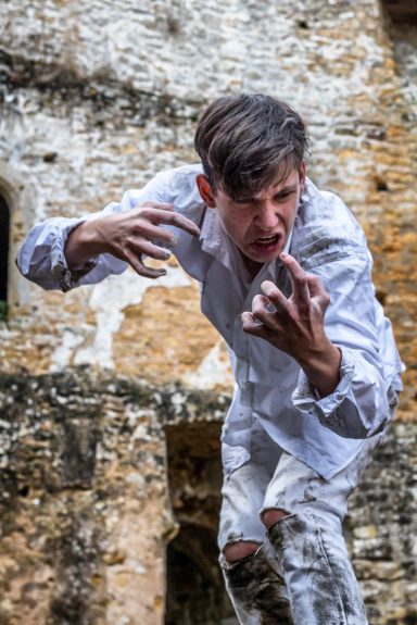 papa roach, none of the above, video clip, beaufort castle, music production,